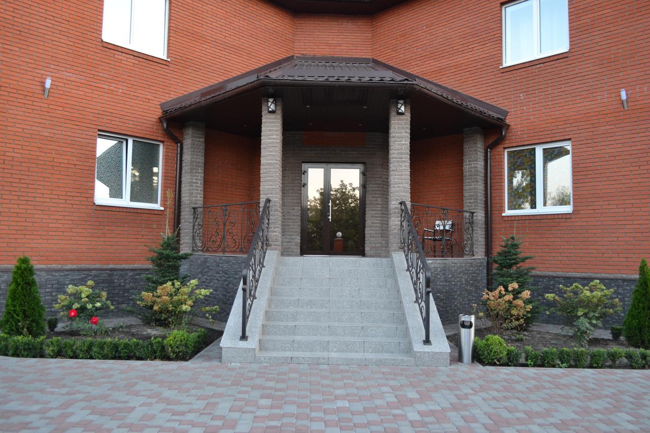 Три Сімки Hotel Vyshhorod Exterior photo